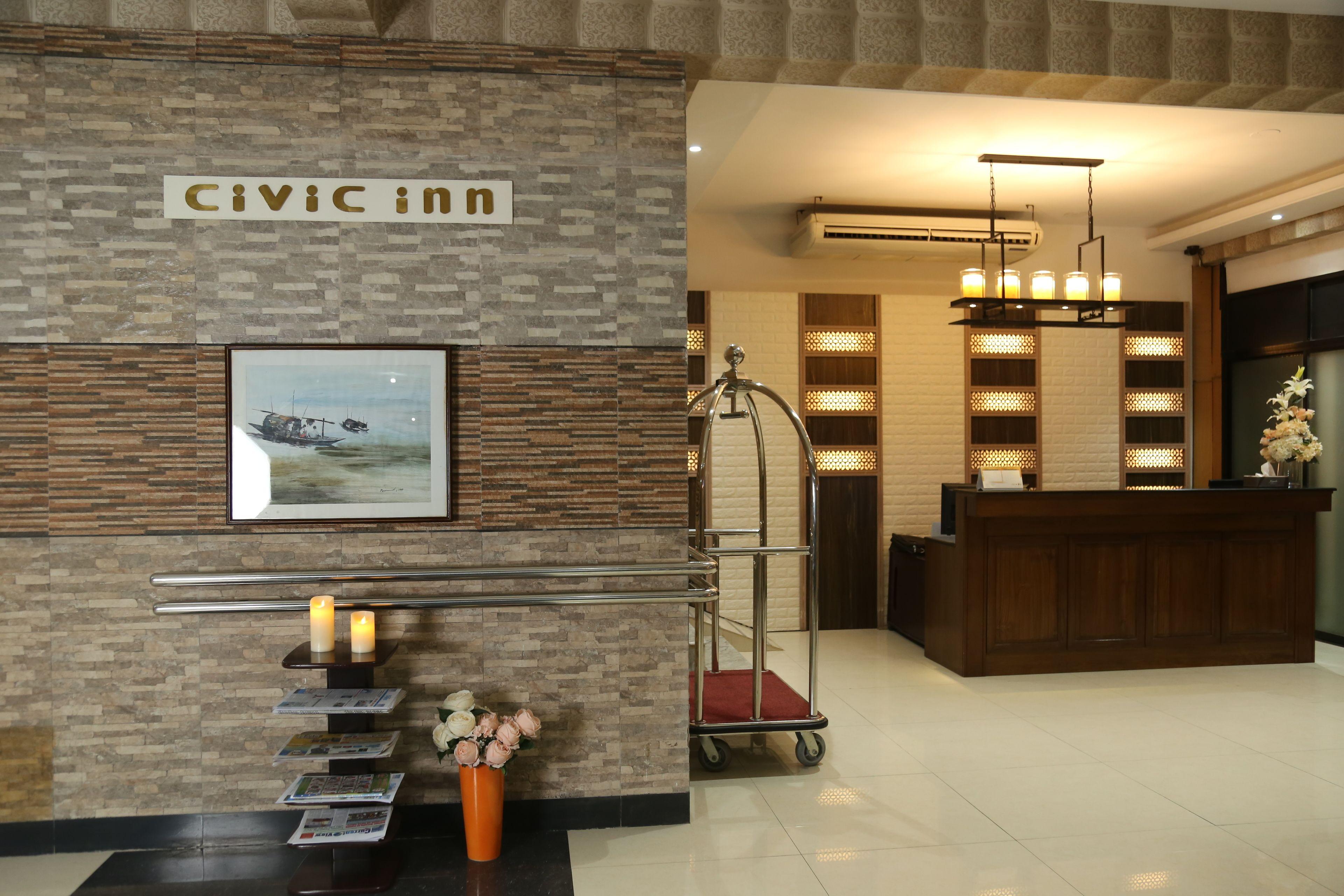 Civic Inn — photo